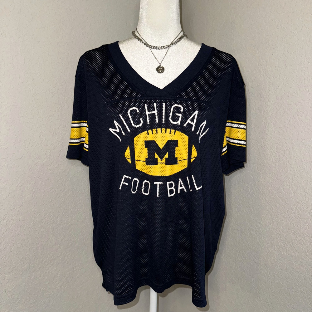 ProEdge Michigan Wolverines Jersey Women's Size XL Blue Mesh V-Neck Short Sleeve